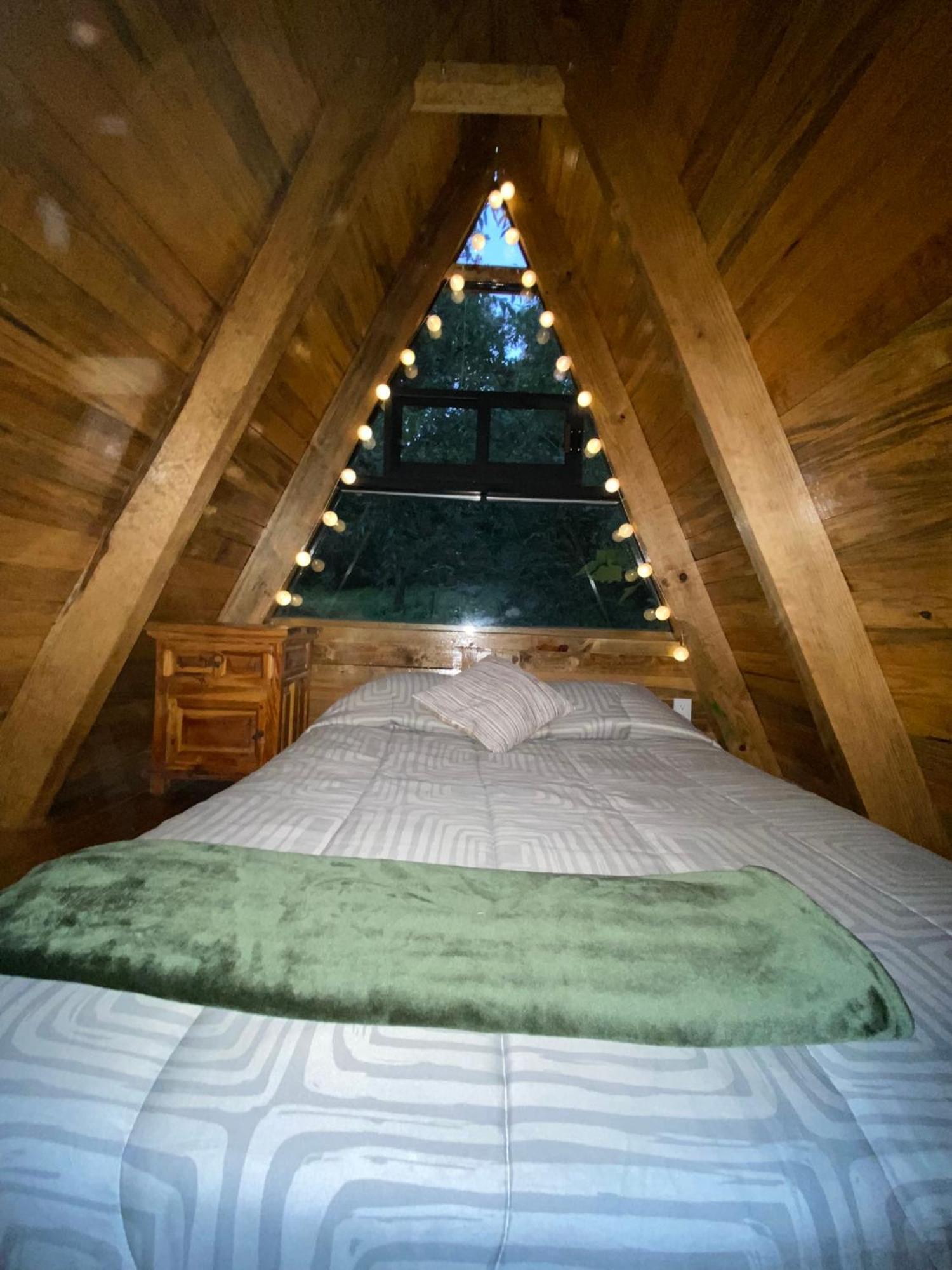 Cabanas Alpina, Romantica Y Acogedora A 10 Minutos Del Centro Tepoztlán Eksteriør bilde