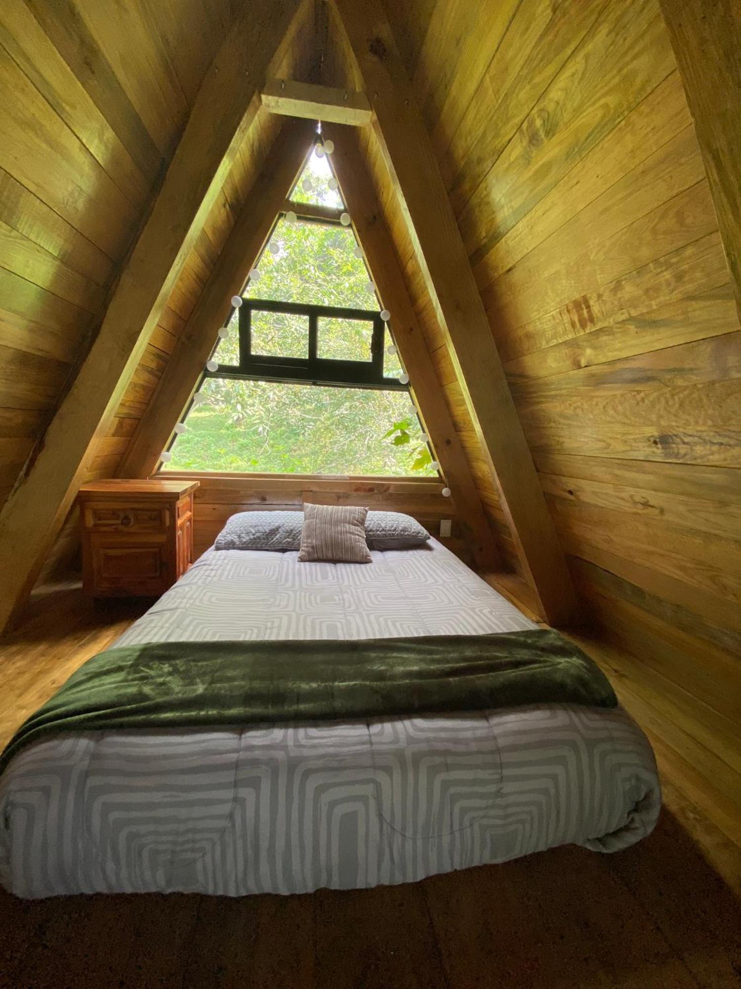 Cabanas Alpina, Romantica Y Acogedora A 10 Minutos Del Centro Tepoztlán Eksteriør bilde